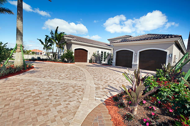 Best Interlocking Driveway Pavers  in Lynn Haven, FL